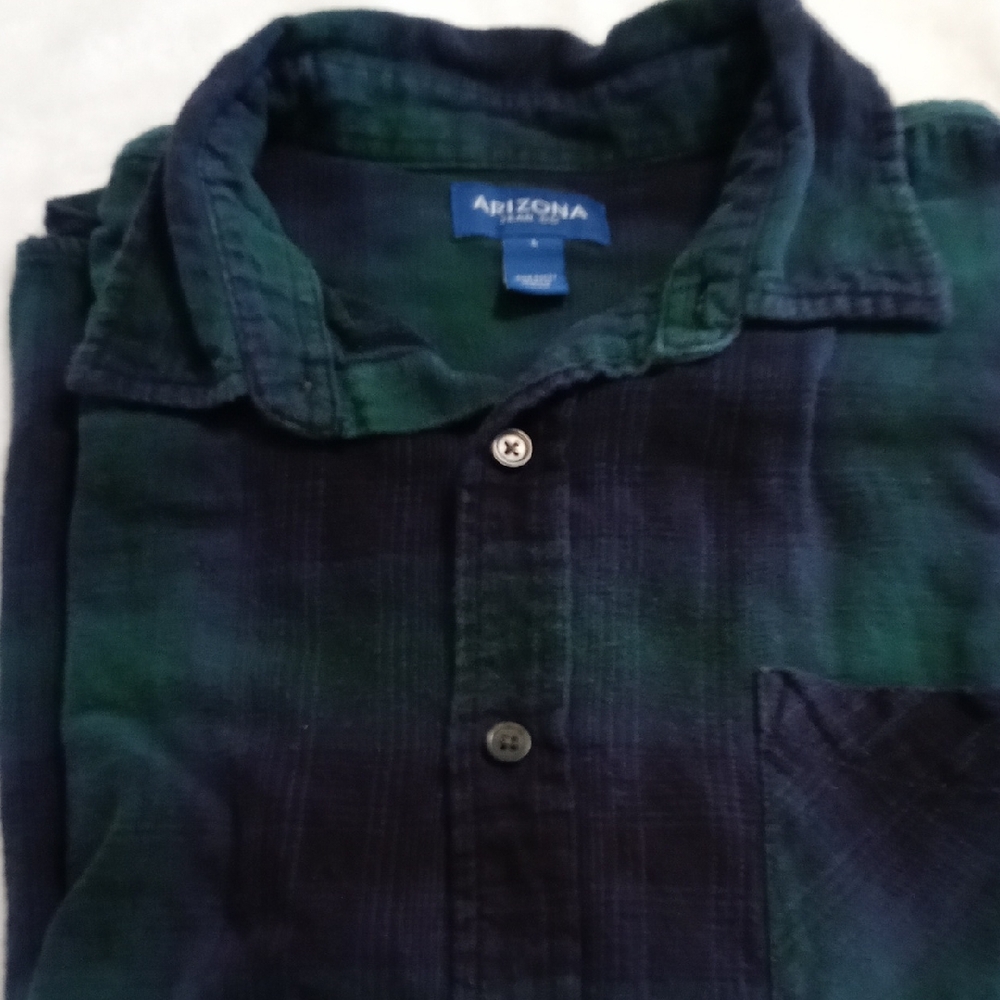 Arizona Jean Company Men's Dark Green and Navy Shirt